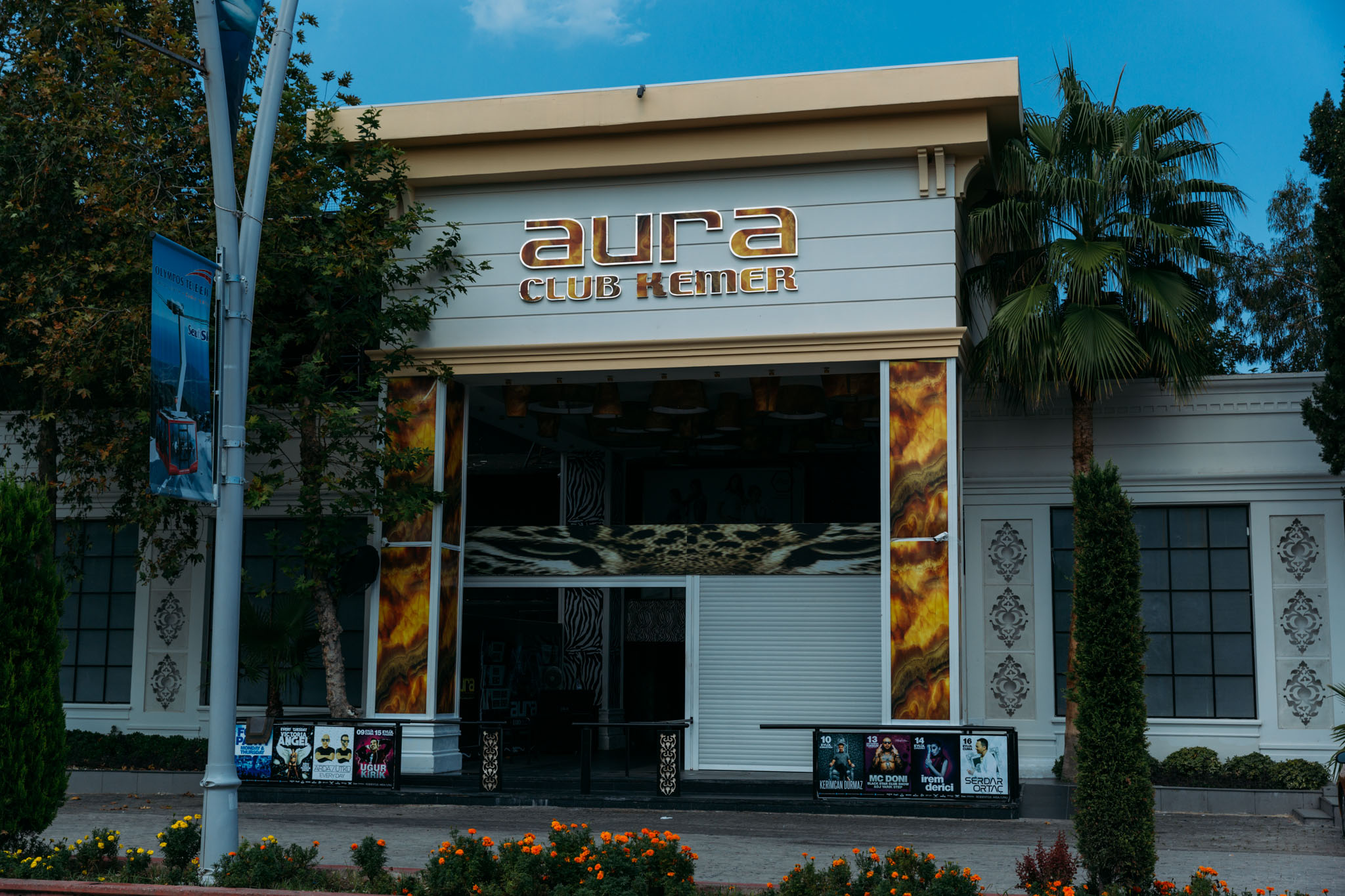 Club Aura Moonlight