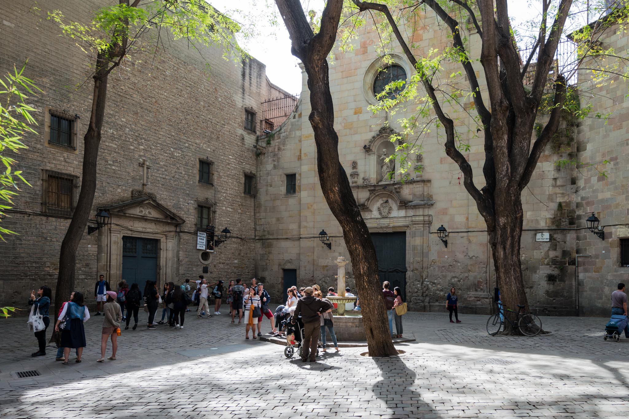 Placa Sant Felip Neri