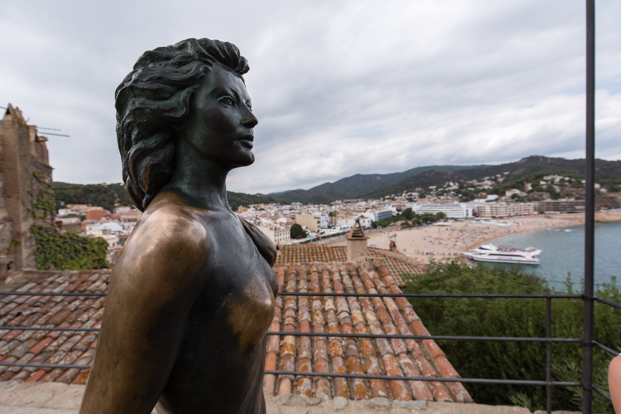 Bronze Ava Gardner statue
