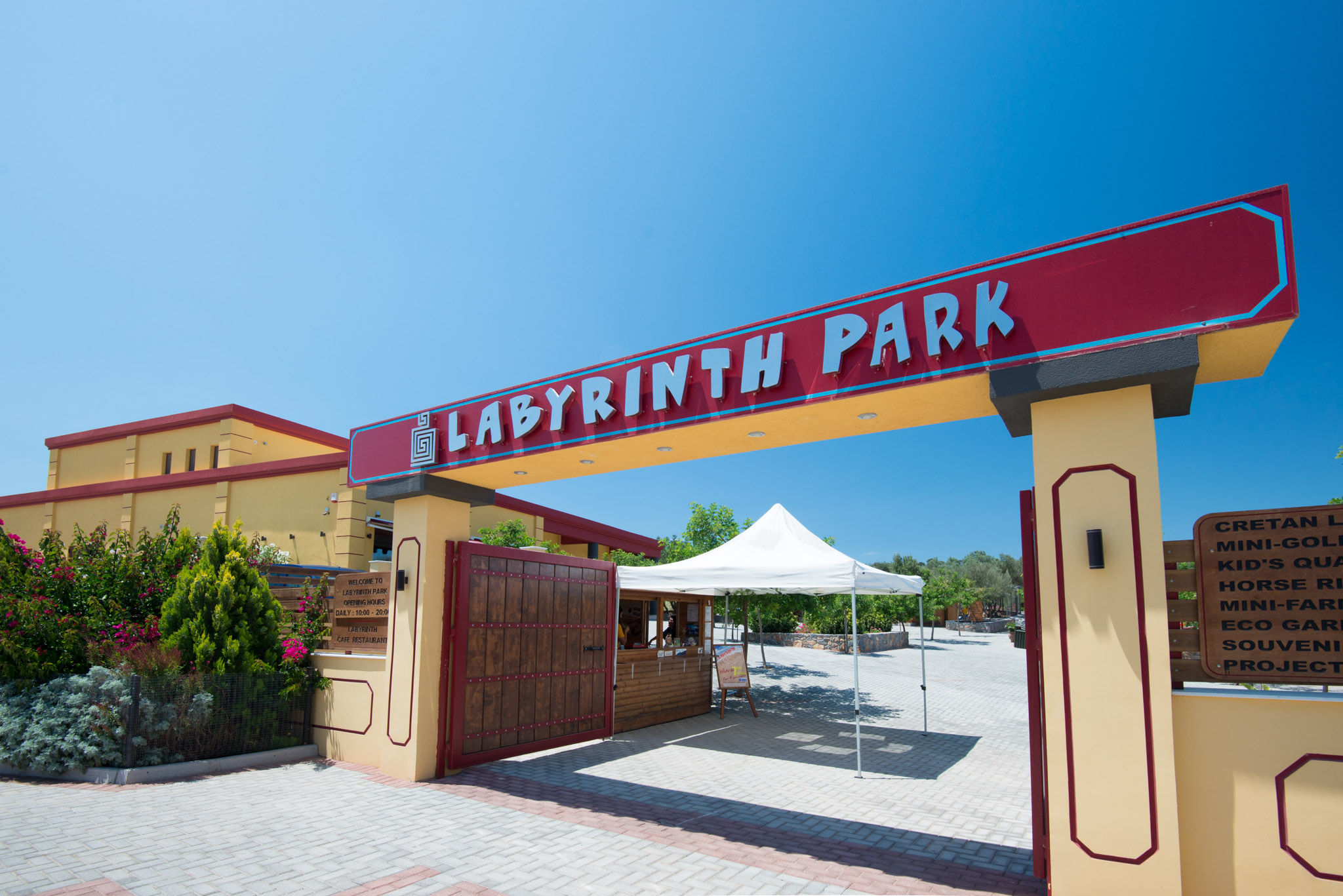 Labyrinth Park