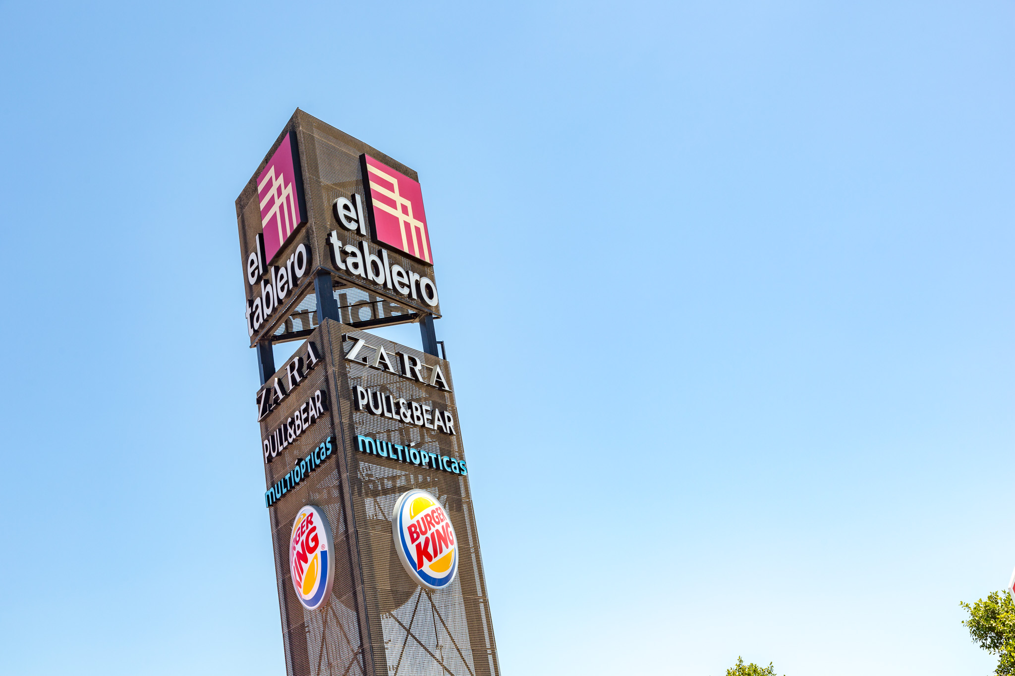 El Tablero Shopping Centre