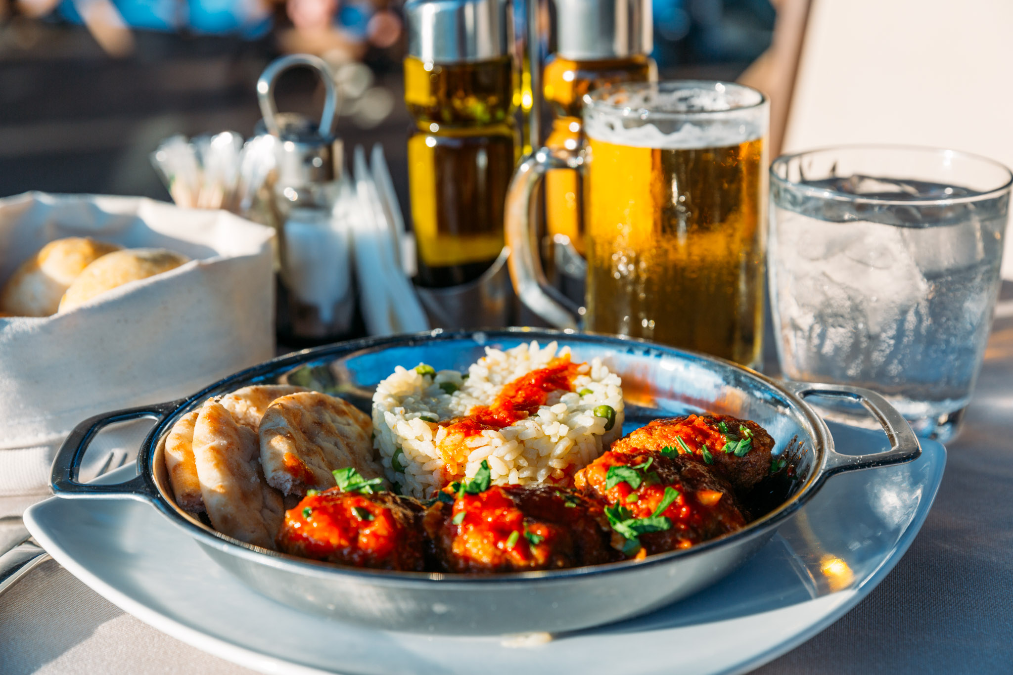 Seafront restaurants 