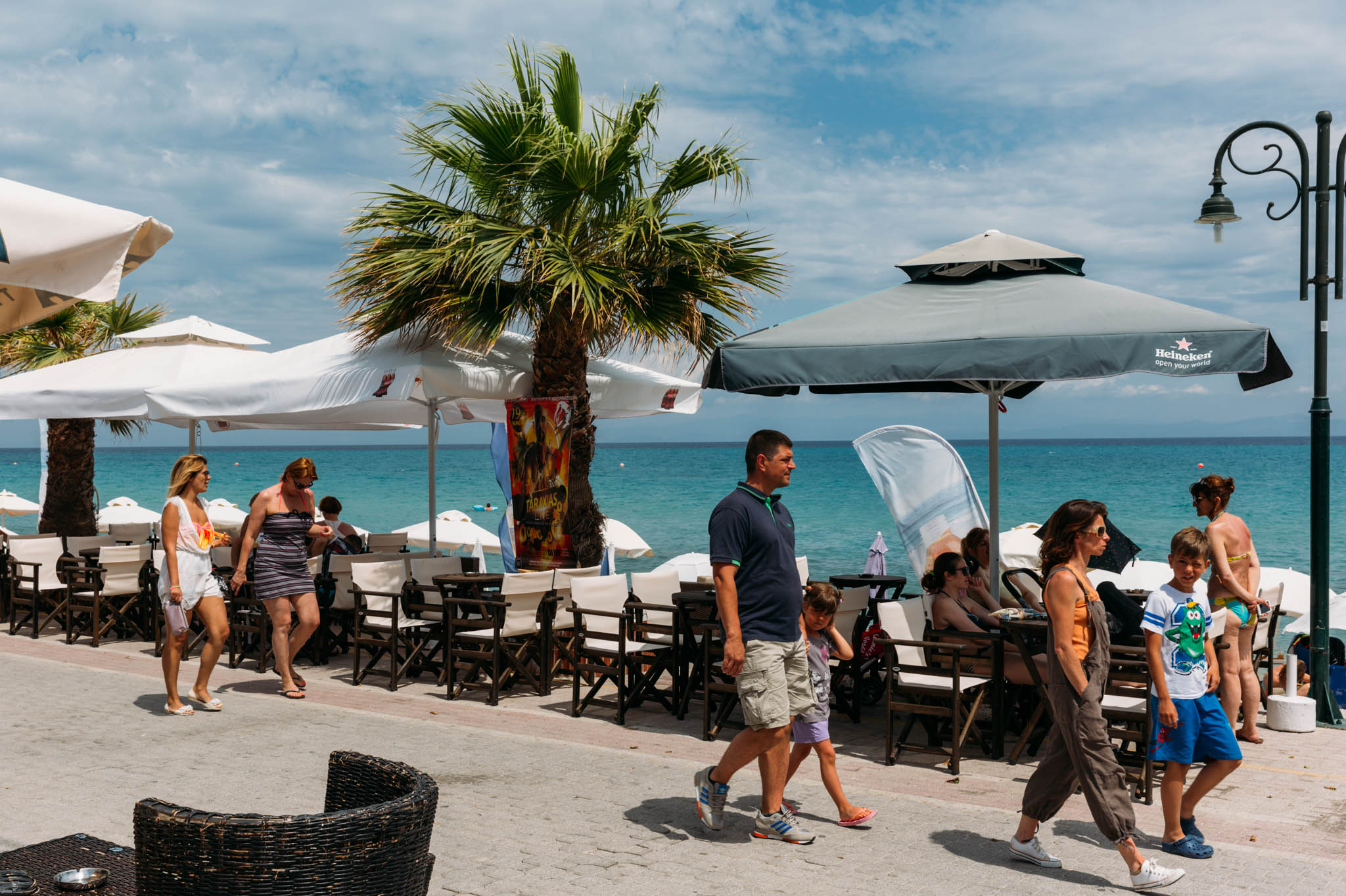 Pefkohori restaurants