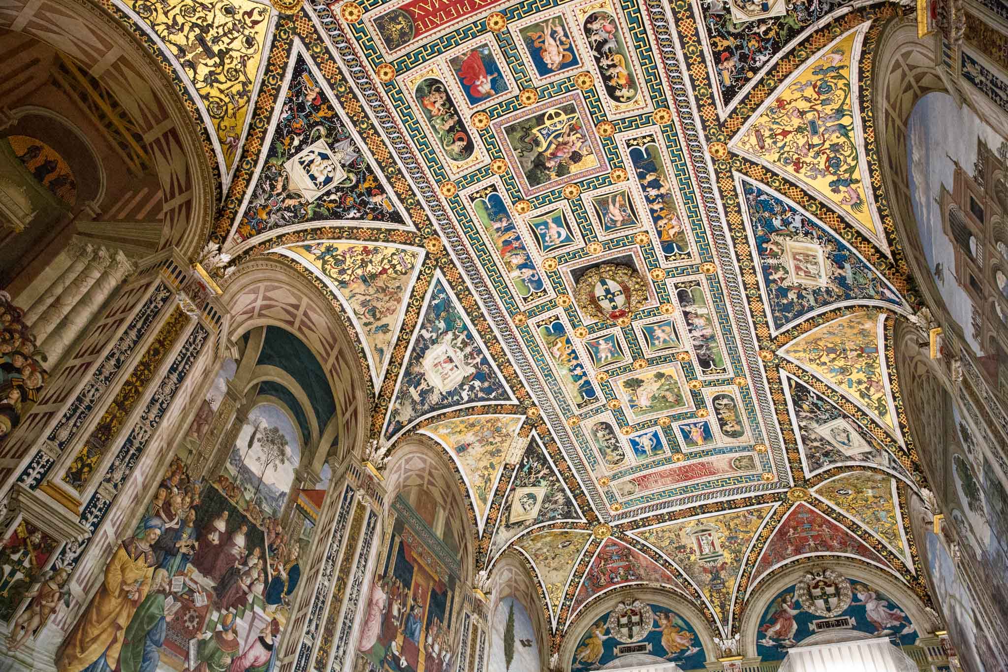 Biblioteca Piccolomini