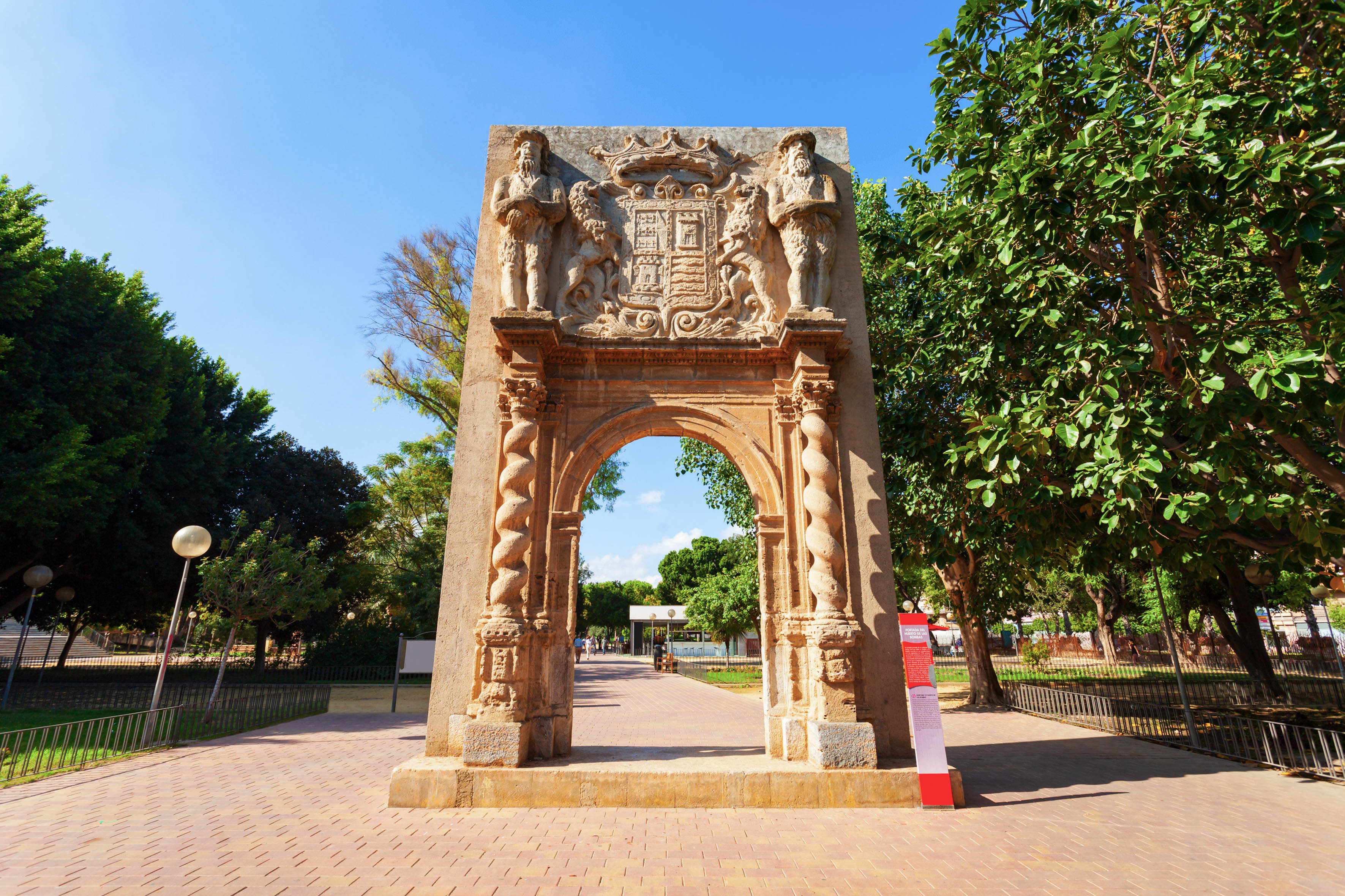 Malecon Walk and Gardens
