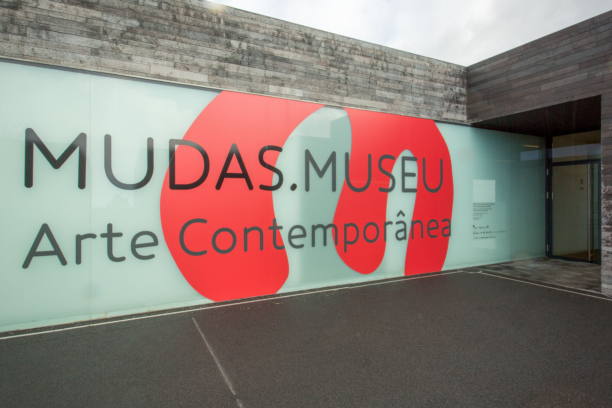 Casa das Mudas Art Centre